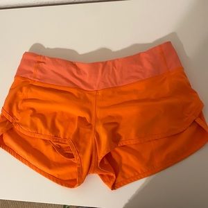neon orange perfect condition lululemon size 6